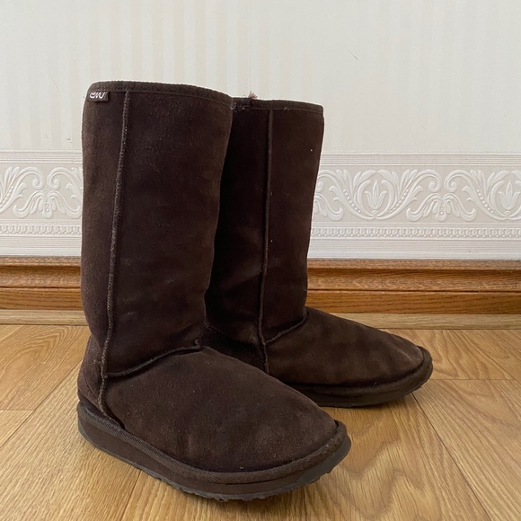 EMU Tall Chocolate Brown Cozy Winter Boots - Picture 2 of 8
